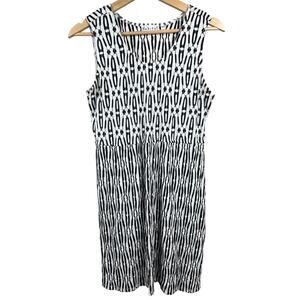 HABITAT Black and White Crinkle Tank Sheath Polyester Spandex Size Small